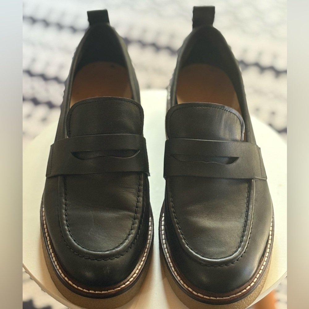 Everlane Black Leather Gum Sole Chunky Loafers